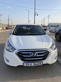 توسان امريكي ١٥ بيهه صبغ بدون داخل بدون ارباك السيارة جاهزة صدر تبر يد...