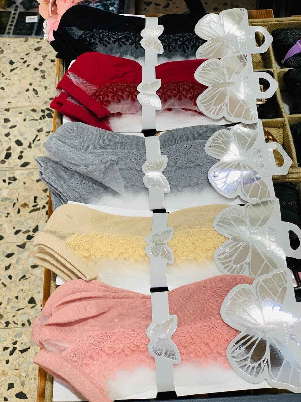 متوفر الان 
 تشكيلات جوراب نسائية عدة ألوان ونقشاات😮‍💨جمال🔥🔥🔥
500دينار 

📍      العنوان       📍

📍المدحتيه خلف مجمع الوارث الطبي 
عمارة دكتورة هدى. مقابل كراج السيارات📍
ـــــــــــــــــــ
يتوفر توصيل لكافة محافظات العراق  📍


**إذا كنت صاحب هذا الإعلان وتريد حذفه لأي سبب، رجاءا أرسل رسالة إلى الدعم الفني**