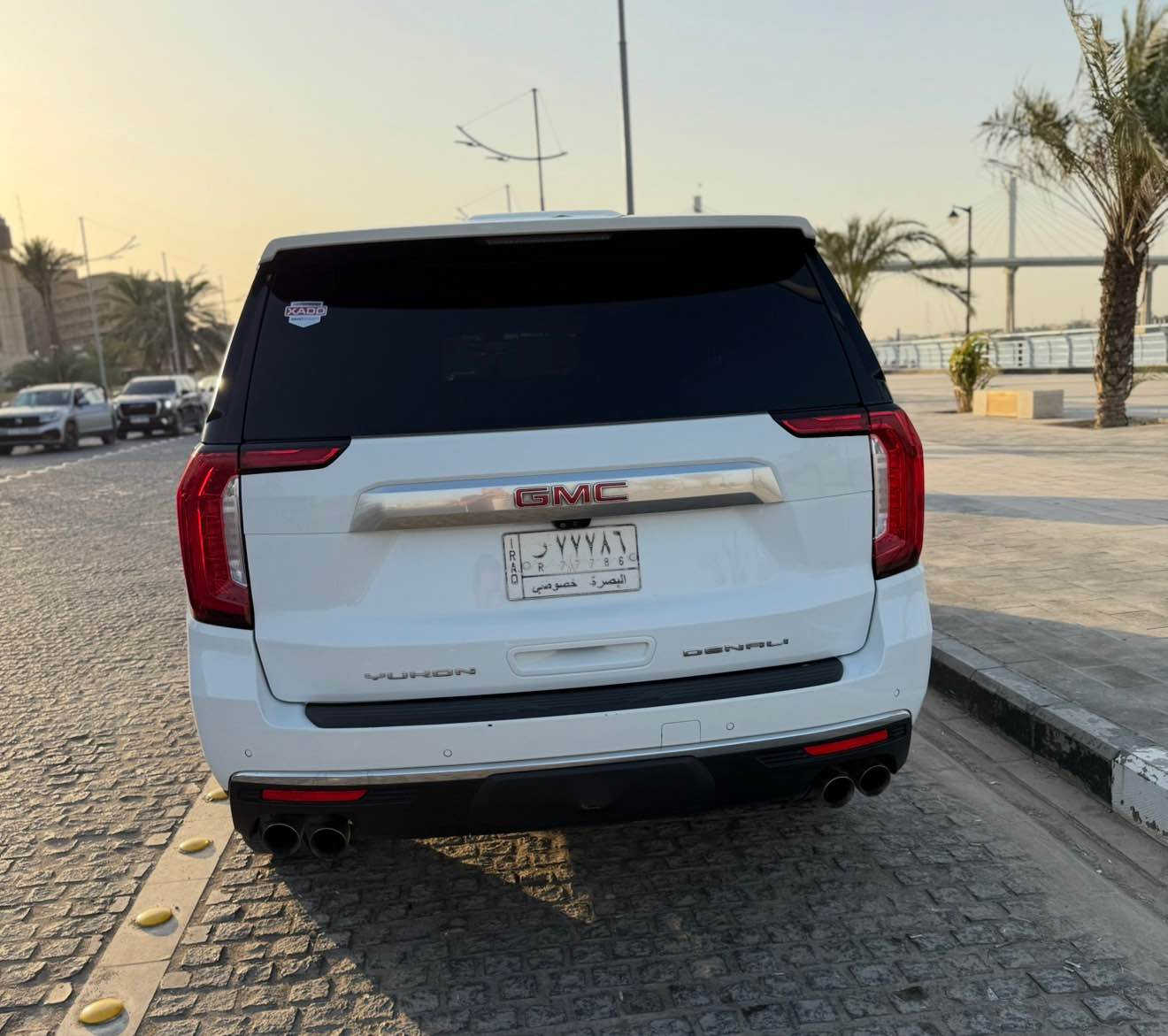 يوكن دنيالي 2021 وارد امريكا رقم بصرة  شبه مميز ماشيه 68 الف كيلو 
بيه جاملغ صفحة السائق وبنيد 
مكينة كير مافتوح بيه برغي على البلاد  
السعر 440 
للاستفسار / *********** البصرة, العراق
