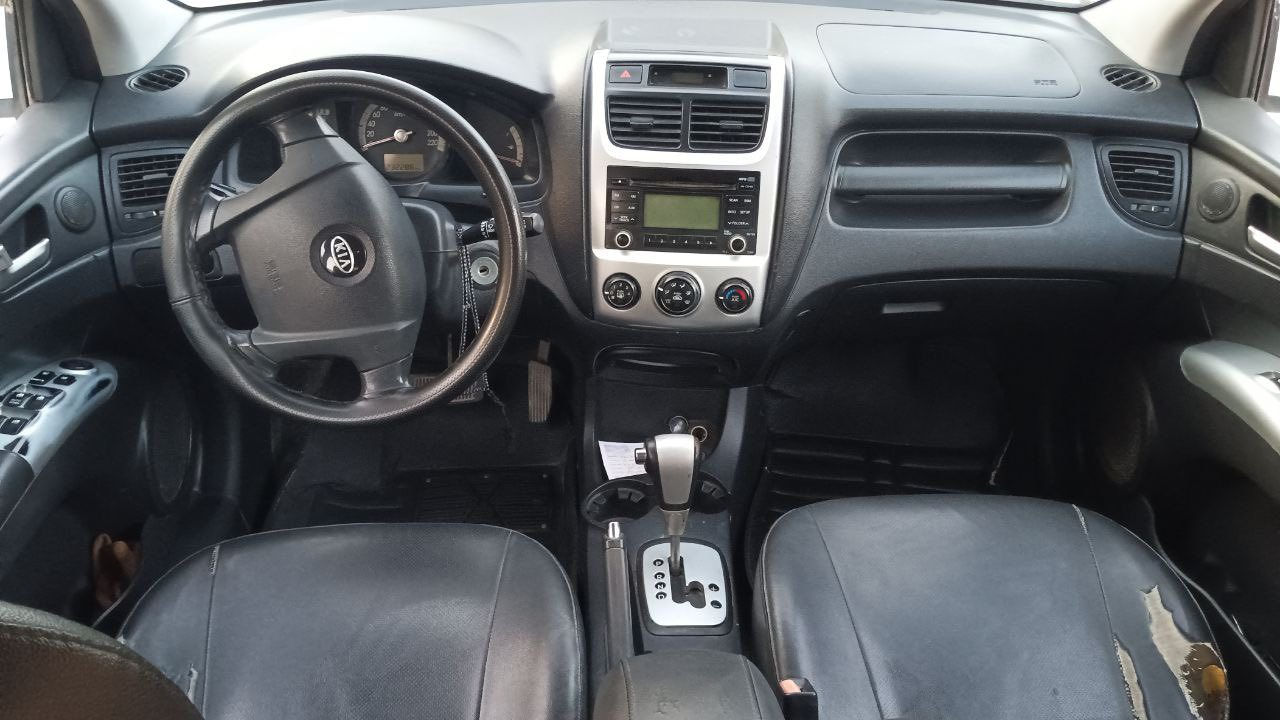 سبورتج 2010للبيع خليجي بيهه باب الصدر فقط مبدله اثر ضربه والباب الاصليه موجوده كشنات جلد تبريد مابي شي وتدفئه بالكشنات مكاني بابل السعر 123$
للاستفسار ***********
