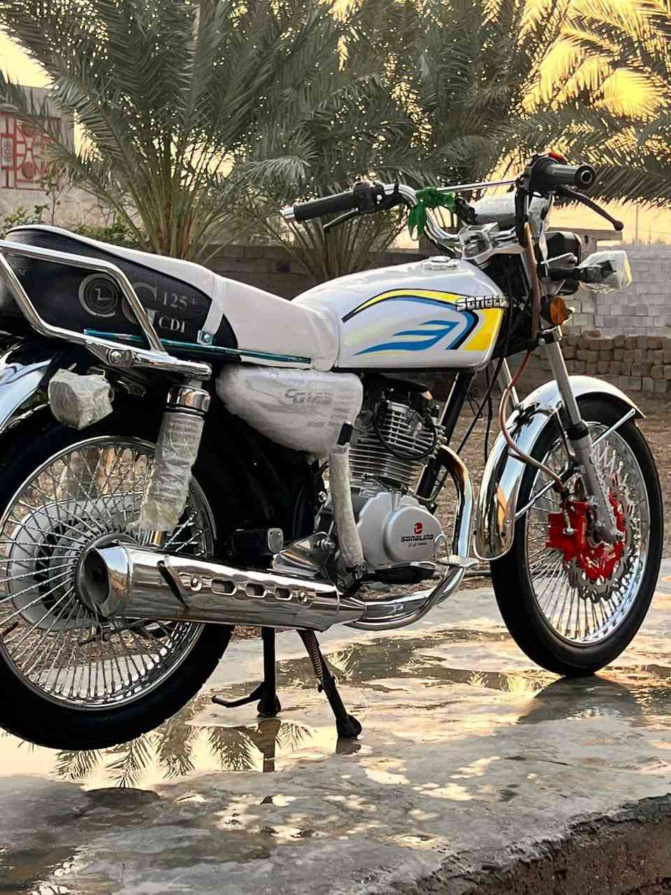 لسلام عليكم دراجه لبيع دراجه مكفوله خير من لله  مكفوله من لتاير لتاير مكان واسط زبيديه شراي اتصل ***********
