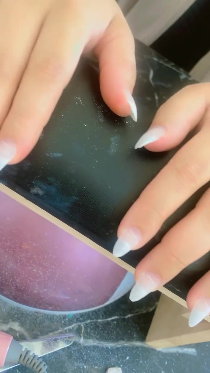 كوافيره ام رياض +خبيره اكرلك 
تواصل واتس 
***********
