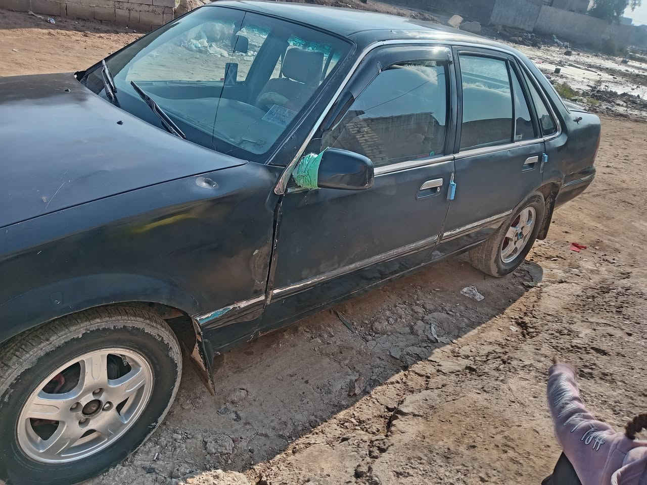 سلام عليكم دايو فراشه موديل 96 محرك مفتوح كير واتو رقم واسط مشروع وطني بسمي سنويه ال27
مكلف بنشر رقم صاحب سياره *********** مكان واسط العزيزيه
