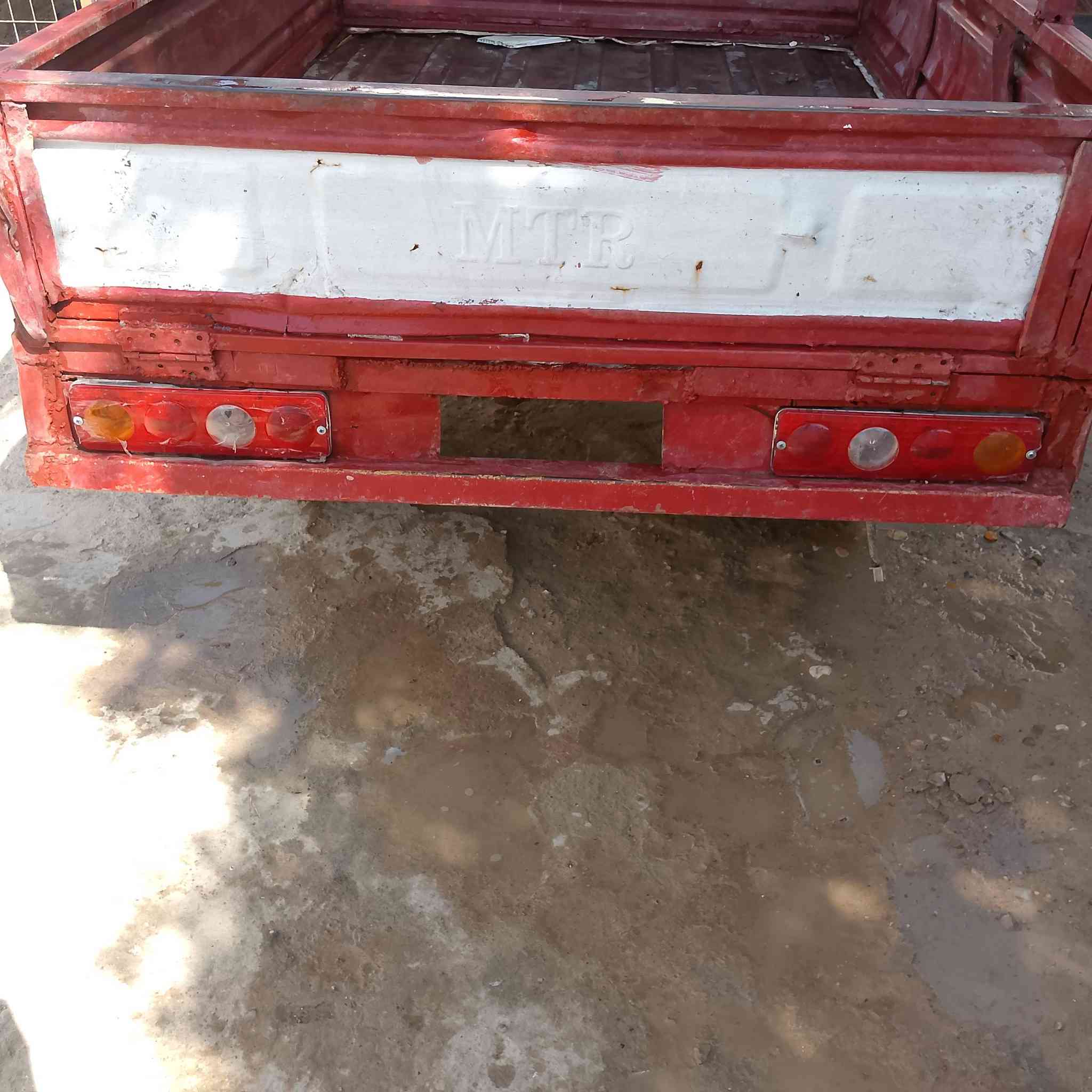 سلام عليكم ستوته لبيع كلك كلك مكان واسط قضاء العزيزية لا تجي خاص ماجاوب ب500 وبيه مجال رقم الهاتف ***********
