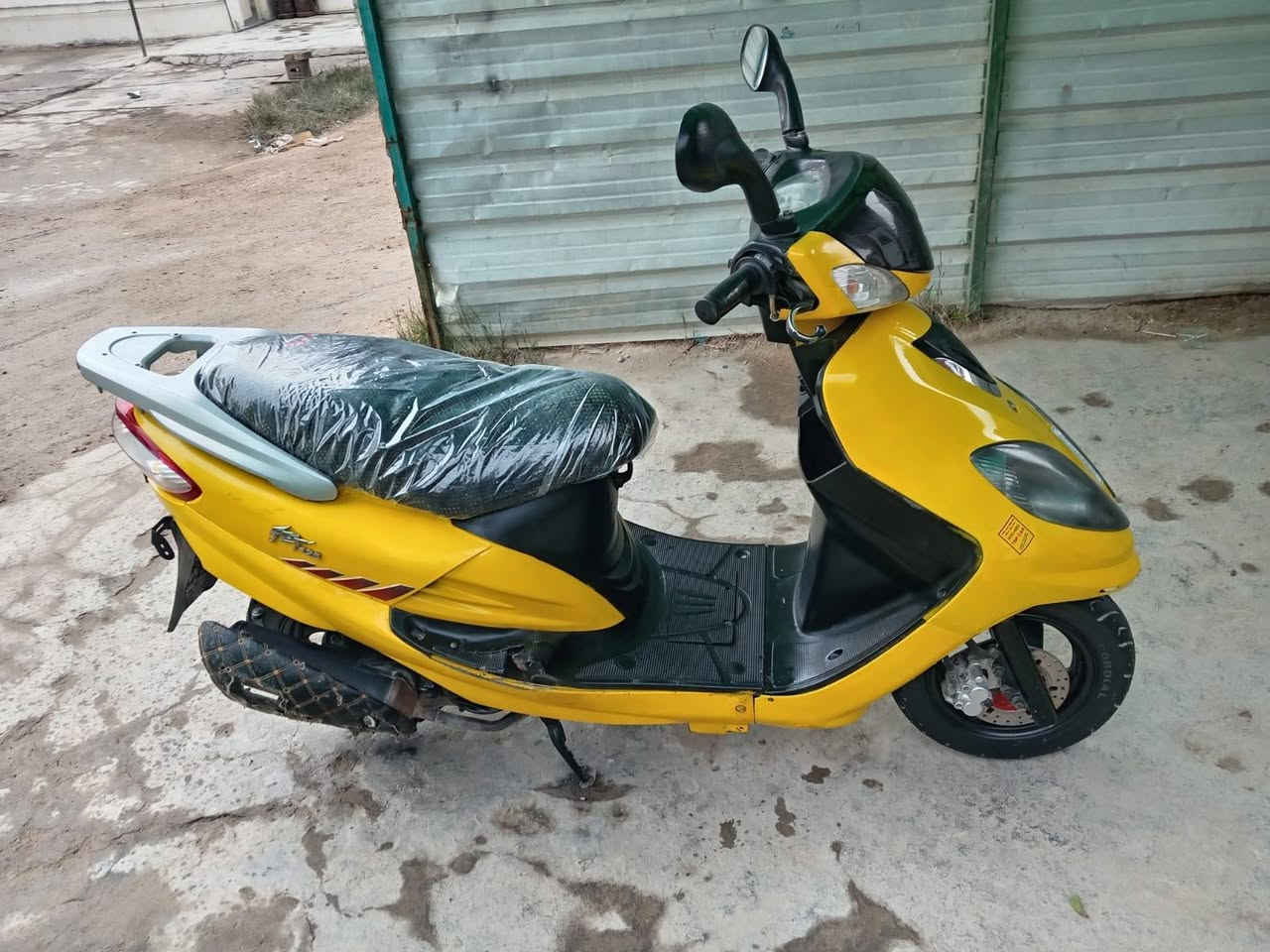 السلام عليكم ماطور سايم ابو عيون للبيع ماطور بعده جديد لوك كله جاهز شغال كهربائيات سلف هندر محرك اخرس بلادي نظافه فول السعر 600 بي مجال مكاني داخل الرمادي قرب مجسر الزيوت للاستفسار الاتصال على الرقم ***********
