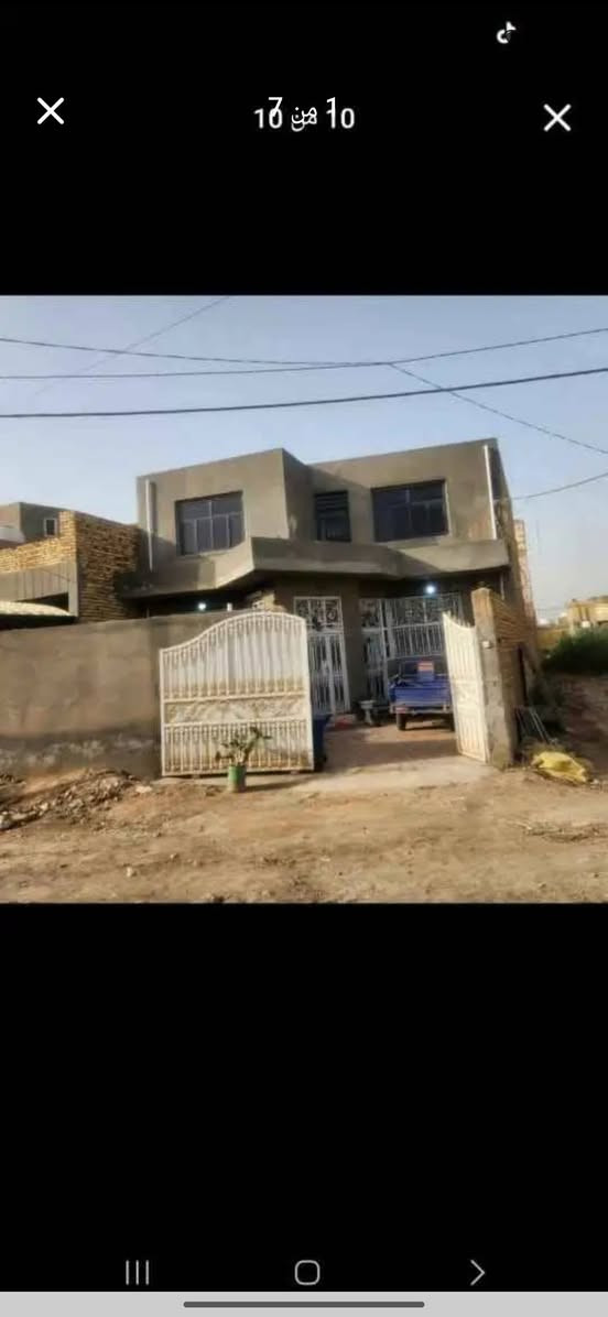 بيت في حي زهراء خلف معهد التقني مساحه ٢٥٠ طابو صرف  مطلوب ٨ للقار بس سعر خاص  طابقين  ٤ غرف وصاله وستقبال ***********    احجام غرف.كلش جبيره  مستعجل عل البيت شراي خاص  بنيان جديد كلش. كله طابوك  طابق لئول كونكريت  وطابق ثاني عكادة ديوانية, القادسية
