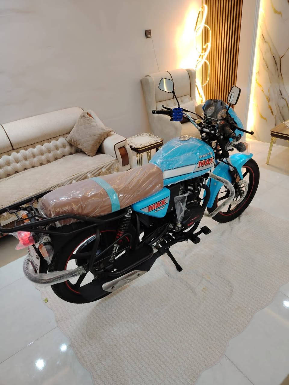 دراجه دايوان ماكس موديل23 مكفوله كفاله عامه أوراق اصولي السعر مليون و٦٠٠ وبيه مجال متواجد اتصال فقط
***********
