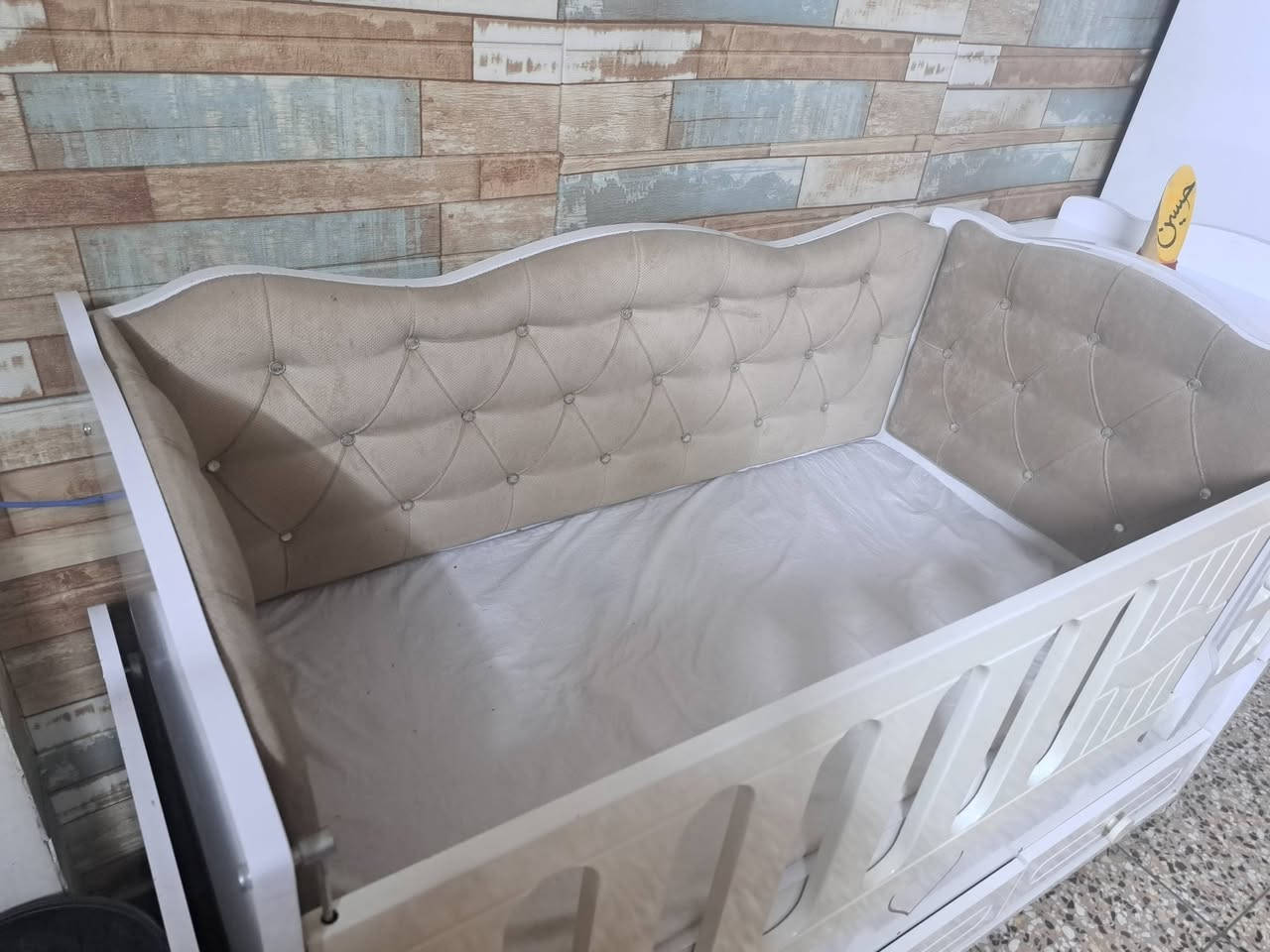 سرير طفل اخذته ٢٤٠ اريده ١٢٥ جديد ممستخدم ويا دوشك


**إذا كنت صاحب هذا الإعلان وتريد حذفه لأي سبب، رجاءا أرسل رسالة إلى الدعم الفني**