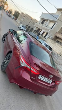 للبيع كامري 2018  PLUS SE وارد امريكي رقم بغداد الدولي  فول للاخيرماعد...