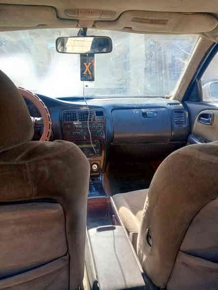 للبيع كريستا رقم بصره السنويه
27 مصبوغ جماليه مكفوله من الكص والضربه القويه  فقط*********** عرضانيه كامله مكانه الناصريه الجبايش السعر30
