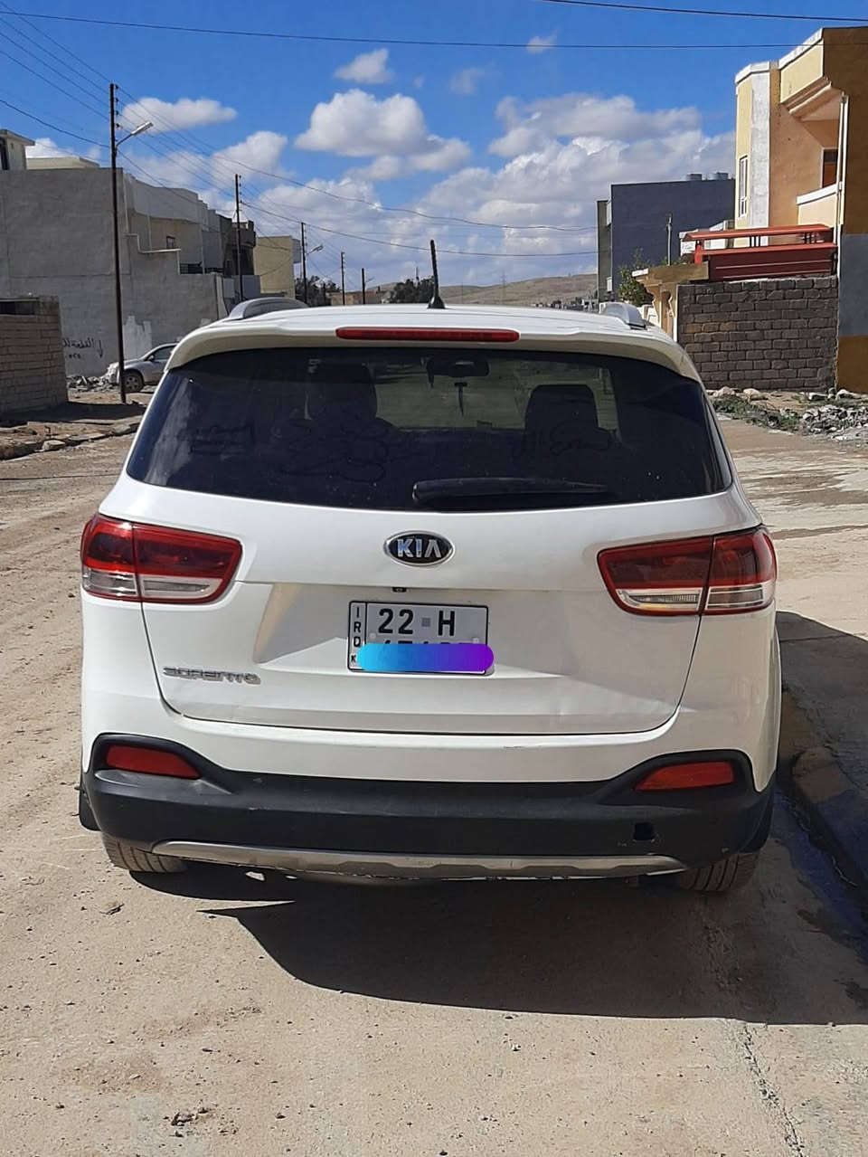 كيا سيرنتو 2015 – أبيض – رقم أربيل
🚗 محرك 4 سلندر
🌞 فتحة بانوراما
🔝 فول مواصفات
❄️ تبريد 3 قطع
🔄 فور ويل دفع رباعي (تحكم)
🪑 مقاعد جلد (كشنات جلد)
⚙️ المحرك والگير شرط
🔧 الملاحظات:
بيها صبغ جامرلخ الأيسر بشكل خفيف
تعديل بارد بالصندوق الخلفي،،+ (أثر حالوب بالبنيد خفيف جداً)
💰 السعر: قابل للتفاوض للجادين يوجد سونر جديد
📞 للاستفسار الاتصال: ***********
