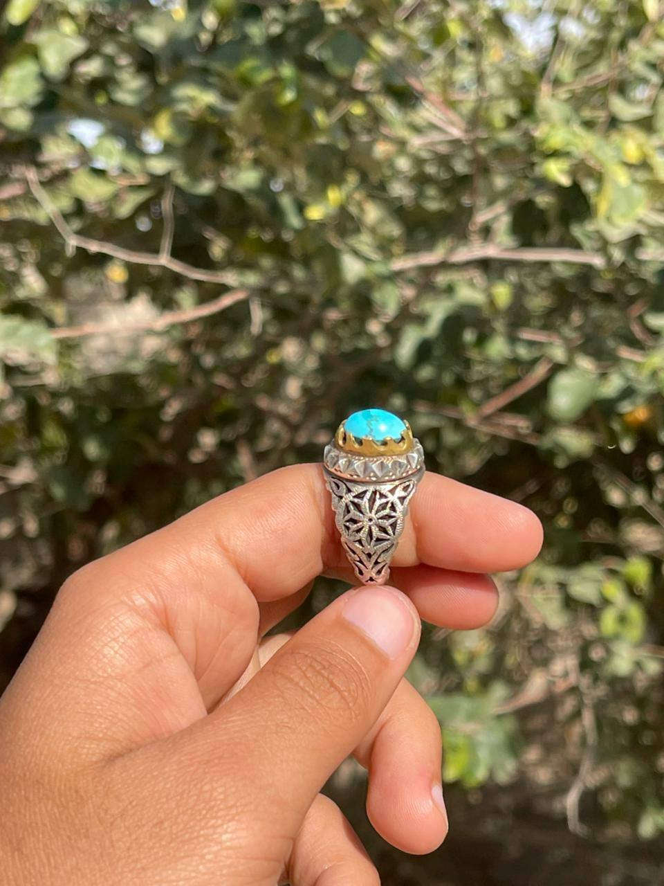 للبيع
لبه فيروزج نيشابوري ذمه صياغه ثقيله  توصيل موجود


**إذا كنت صاحب هذا الإعلان وتريد حذفه لأي سبب، رجاءا أرسل رسالة إلى الدعم الفني**