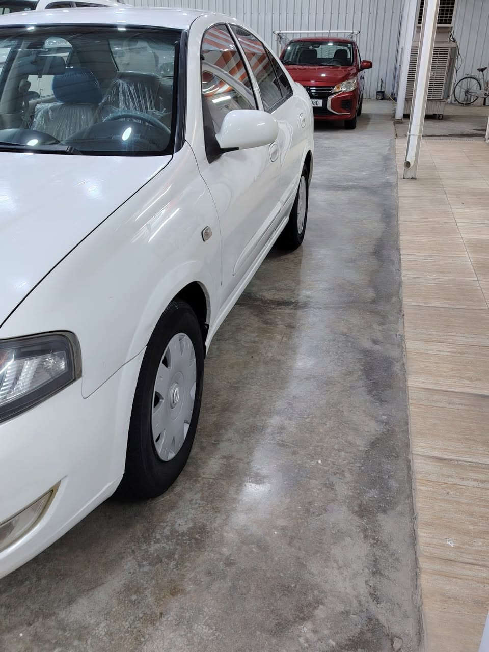 سلام عليكم نيسان صني 2008 السياره جاهزه من كلشي شرط تراي زيرو ماشيه 230 الف السياره كفاله حتى الدعاميات ماعدا بارد شبر واتلاث رصعات فقط رقم بغداد جديد سنويه جديده مكاني نجف سعر 105 بيها مجال الشراي يتصل ***********
