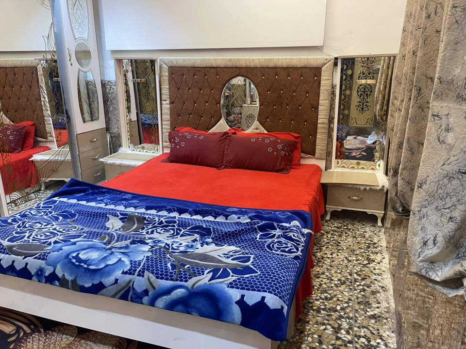 غرفه تركي للبيع السعر450وبيه مجال مكاني الكفاح *********** بي واتساب
