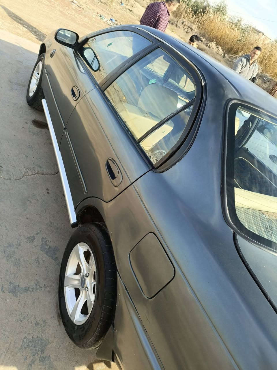 كورولا موديل 94 للبيع سياره خير من الله السعر 44 وبيه مجال الاتصال *********** مكاني  ديالى الخالص
