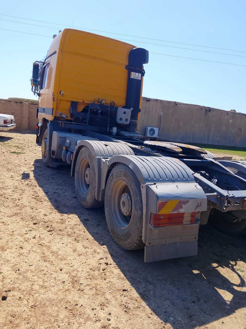 السلام عليكم اكتروز مجموعه للبيع موديل 2001 رقم نينوى مسطره جديد سنويه لل2030 مثبته نساف طخم تايرات جديد طخم باتريات جديد
السعر 475وبيها مجال الاتصال على الرقم *********** غير متواجد على الفيس مكلف بل نشر
