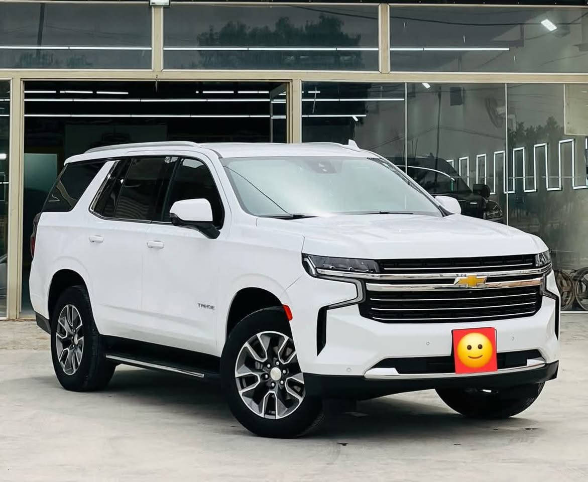 🚙تاهو 2023 – LT / White
رقم أربيل وكالة 
• محرك 5.3 V8 – 355 HP
• 10‑Speed Automatic
• 4WD Auto
• 8 Seats
• شاشة – حساسات – كاميرا خلفية
• LED – جنوط 18
• تشغيل بصمة – باب خلفي كهربائي
• تبريد ثلاثي المناطق
• Full PPF Protection

🔧 تفاصيل الضرر:
كان فقط قلع الجاملوغ جهة السايق، وبعد دخولها للورشة رجعوها كاملة.
وبالفحص ظهر برغي مفتوح وتم شده فقط—ولا أي ضرر إنشائي.
والسونار أمامكم للتأكيد.
اكتب تم بتعليق يجيك السعر 
سيارة جاهزة ونظيفة…
العنوان/الديوانية المركز 
رقم واتساب فقط(***********)
