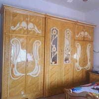 غرفة نوم اخشاب عراقية للبيع ٧ قطع السعر مليون و٥٠ وبيها مجال   الغرفة ...