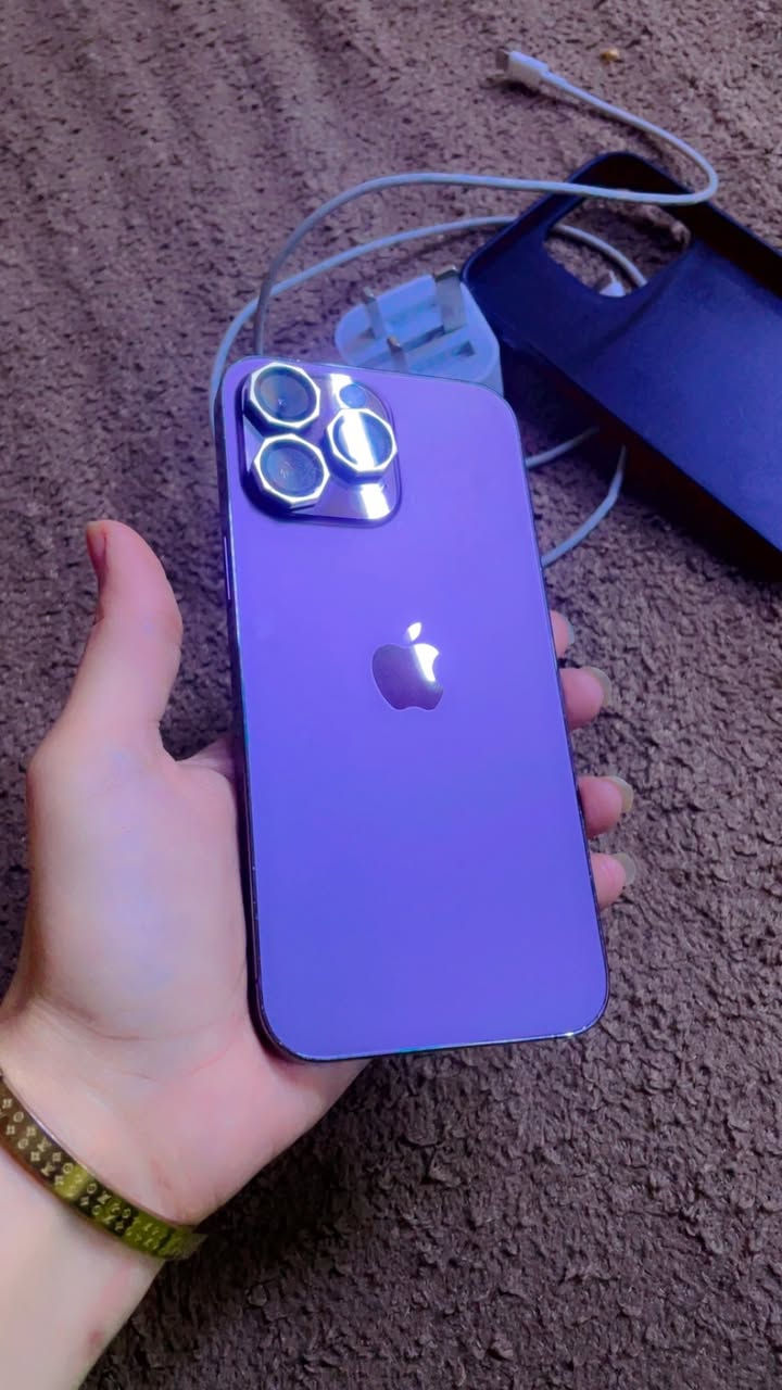 14برو ماكس
سلام عليكم 14برو ماكس شرق اوسط ماستر  كرتونته ضايعه الموبيل مادخل تصليح فقط هاي النقطه بشاشه سعره 725بي مجال بطاريه 84ذكرته 256بغداد مدينه الصدر ***********هذ رقم
