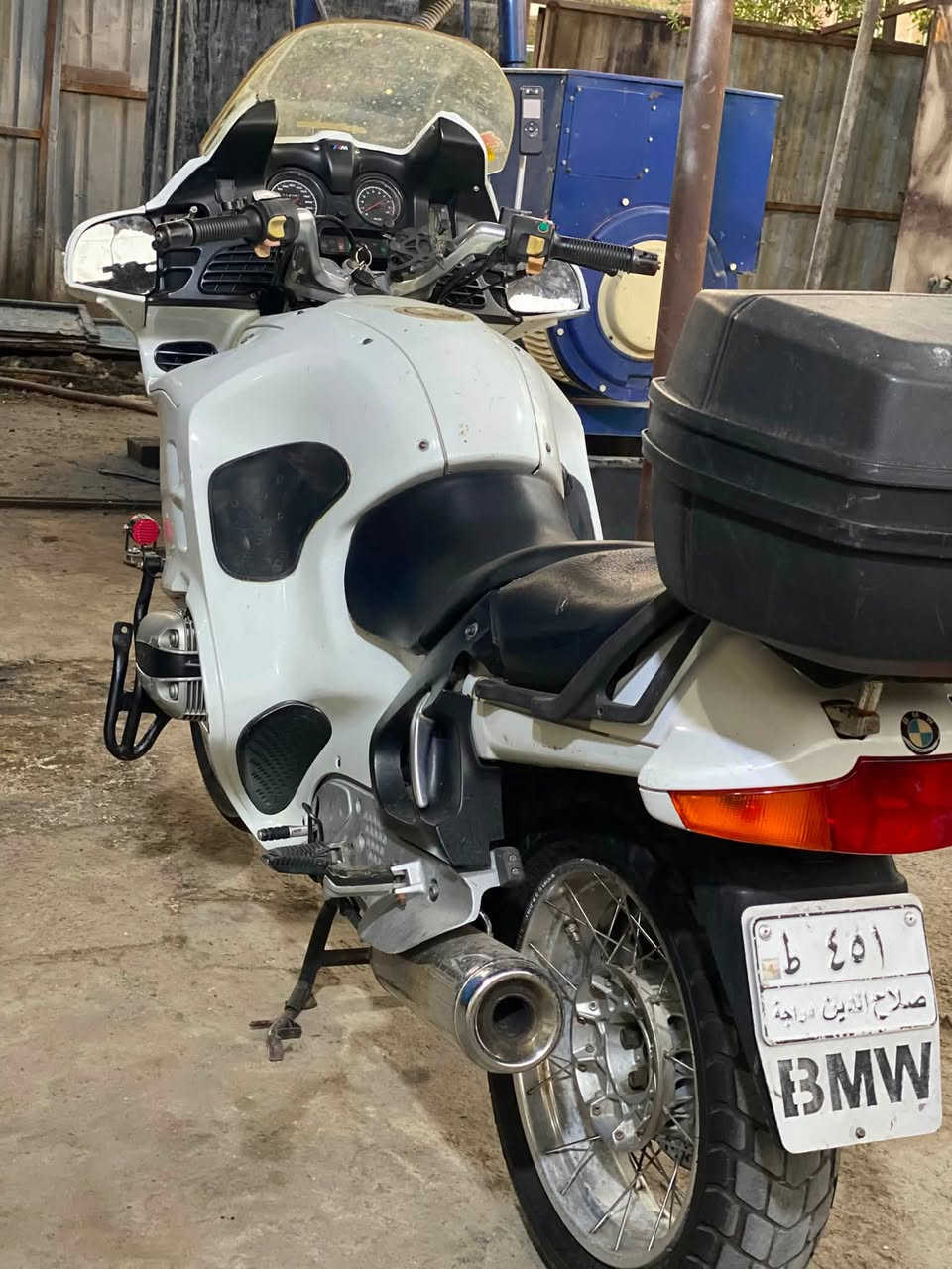 دراجه BMW RT850لبيع رقم وسنويه شرط تحويل ادامه كامله عل دراجه السعر 25وبيه مجال العنوان بغداد 
هاتف ***********
