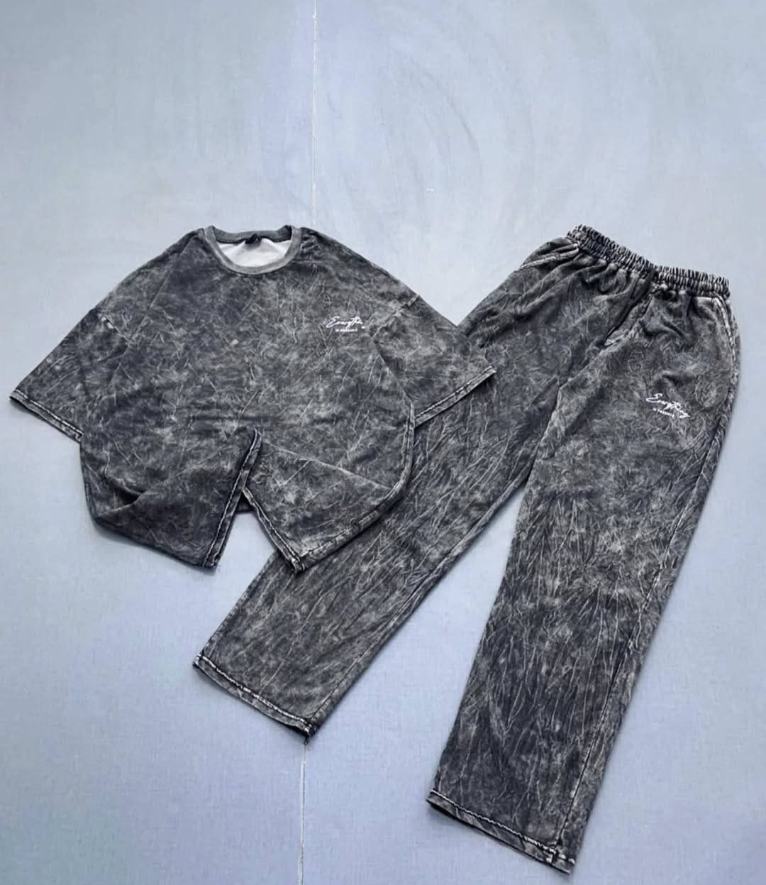 مساء الخير عندي شلعه ملابس صيفيه مشكل المهتم يدخل خاص سعر مرتب ادخل خاص نتفق ع السعر ! اكو بعد موديلات


**إذا كنت صاحب هذا الإعلان وتريد حذفه لأي سبب، رجاءا أرسل رسالة إلى الدعم الفني**