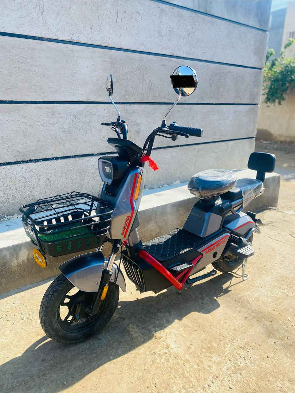 السلام عليكم دراجه شحن المدرع الاصلي للبيع
موديل2025
حجم 14
استعمال مده قليله
مواصفات👇🏻
✅شركة ريان
✅4بطاريات
✅سرعة 60 حقيقي
✅ضد الماء
✅سويج عدد 2
✅بصمه عدد 2
✅ حساس سرعه
✅قفل تاير الخلفي
✅اشاير امامي خلفي
✅لايت عالي ناصي
✅شاشه الكترونيه في حال حدث لك عطل يضهر في الشاشه
السعر 400 وبي مجال
الرقم / ***********
