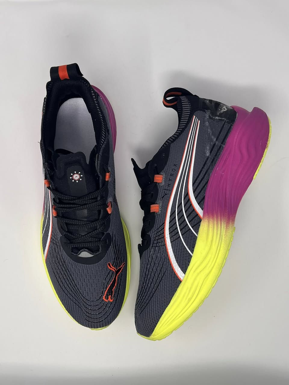 Puma nitro
باله اوربي قياس 44(28.5سم) حذاء جري بامتياز فوم عالي مصمم بطريقه يدفعك الا الامام، وزن خفيخ وشكل انيق.
السعر 30 الف دينار.

ملاحظه/ القطعه بيها ضرر بسيط  واضح في الصور عباره  عن ماده او صمغ واكع عليهه بشكل بسيط


**إذا كنت صاحب هذا الإعلان وتريد حذفه لأي سبب، رجاءا أرسل رسالة إلى الدعم الفني**