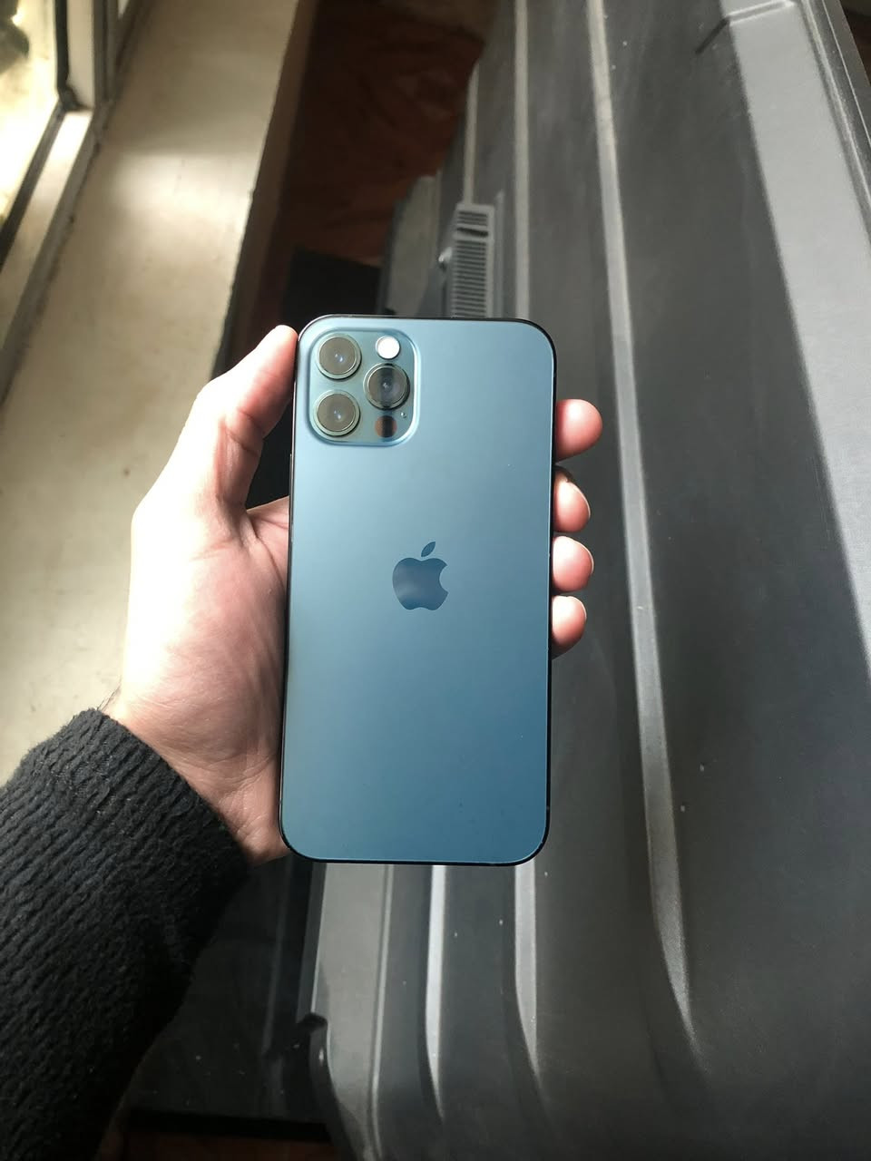 السلام عليكم للبيع ايفون 12 برو كلش نضيف ويا شاحنه وكفر ولزكه شاشه السعر 500 شرط مامفتوح ++ممتعبينه ههواي شوفت عينكم نضيف وميصرف شحن وكلشي شغال اضمنه من كلشي ***********
