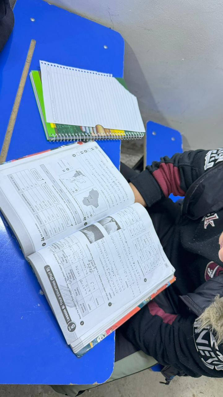 جانب من محاضرات اليوم 

الصف الاول متوسط اللغة الإنجليزية 
الست آلاء كريم 

الصفوف الأولية الست سارة علي 

التميز لدورات التقوية 

العنوان الحرية الثانية فرع دلالية ومطعم ابو خالد القطاع الثاني قطاع أبو داوود 

***********
