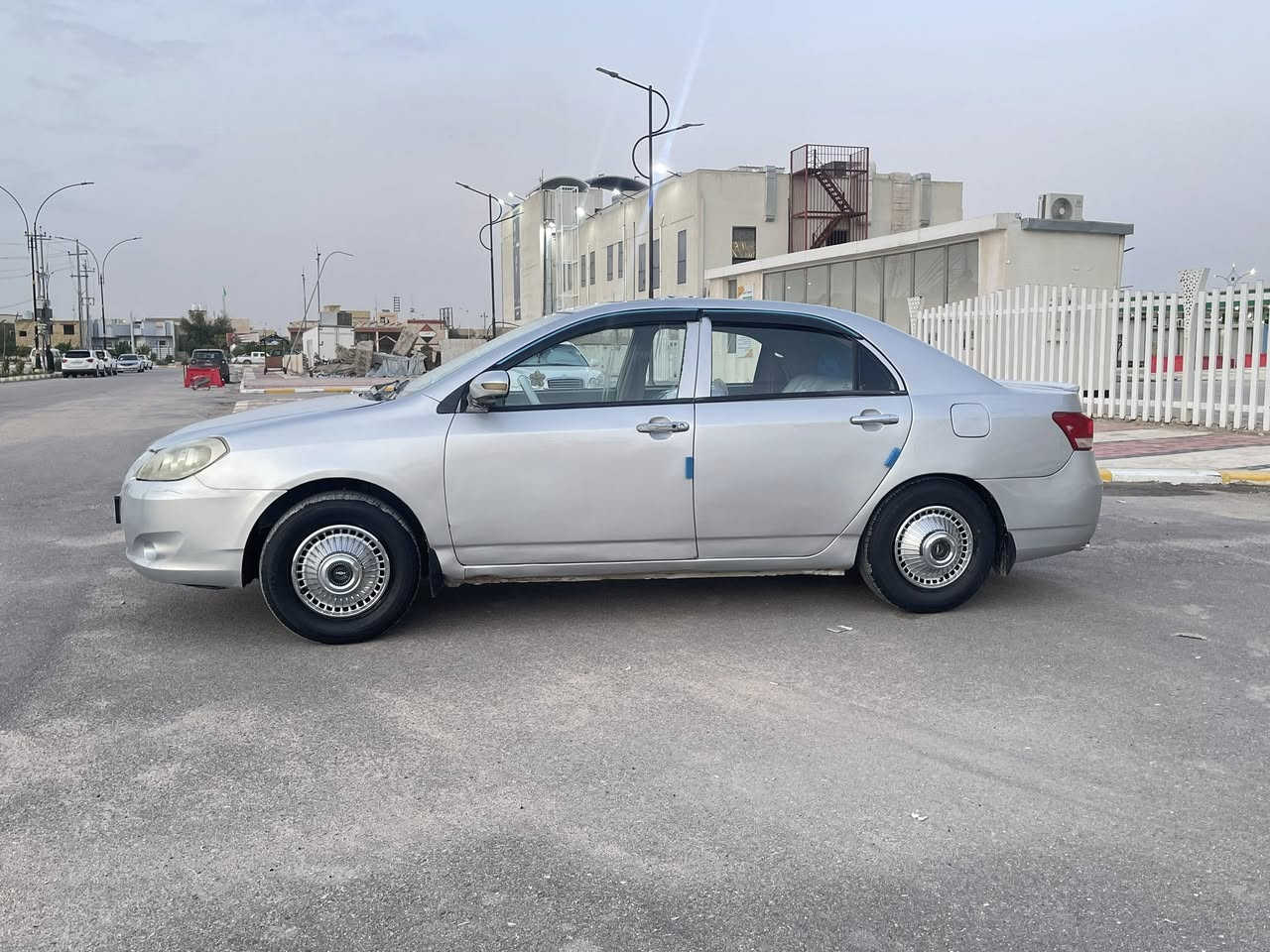 السلام عليكم بي وآي دي بي
بي وآي دي محورمكينه وكير كورلا 

سنويه ل ٢٩ انكليزي 

مصبوغه جماليه اثر جراد 

مكفوله من ضربه وتبديل والعيب الشرعي 

جاهزه مكينه وكير مكفولات تخم تاير وحداديه وكهربائيات شغاله غرفته جديده بصمه وفتحه وبصمه أبواب وشاشه وكامره 

سعره ٤٨ 

*********** مكان سياره بناصريه اسكان الصناعي
