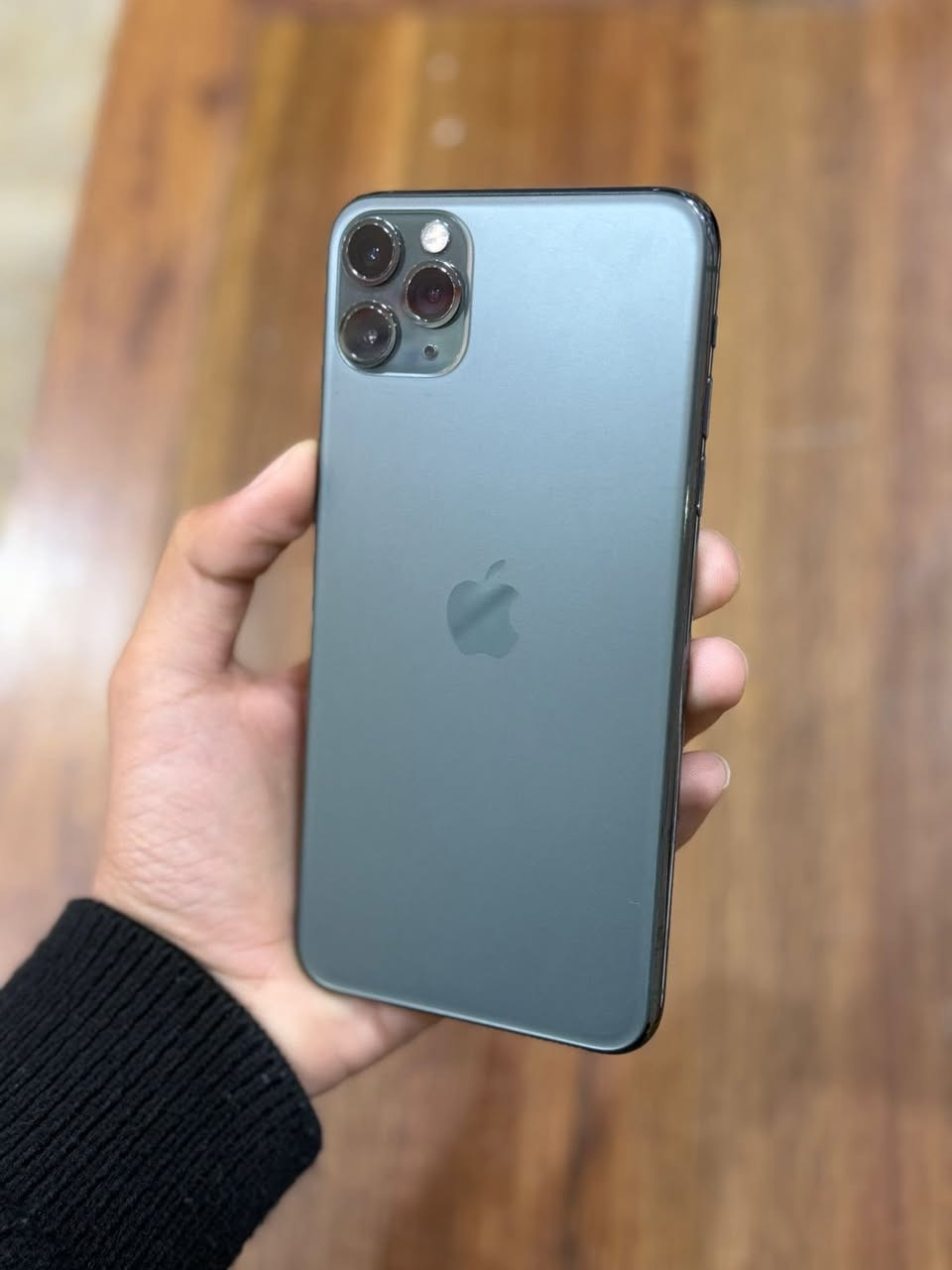 برو ماكس11
نظافة 💯
ذاكرة :64 
 بي نقاط بل شاشة
فقط مستبدل بطارية

العنوان نجف حي الجزيرة 

*********** واتساب
