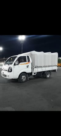 اسلام عليكم يوجد كيا فحل للاجره داخل وخارج بغداد 07722405015