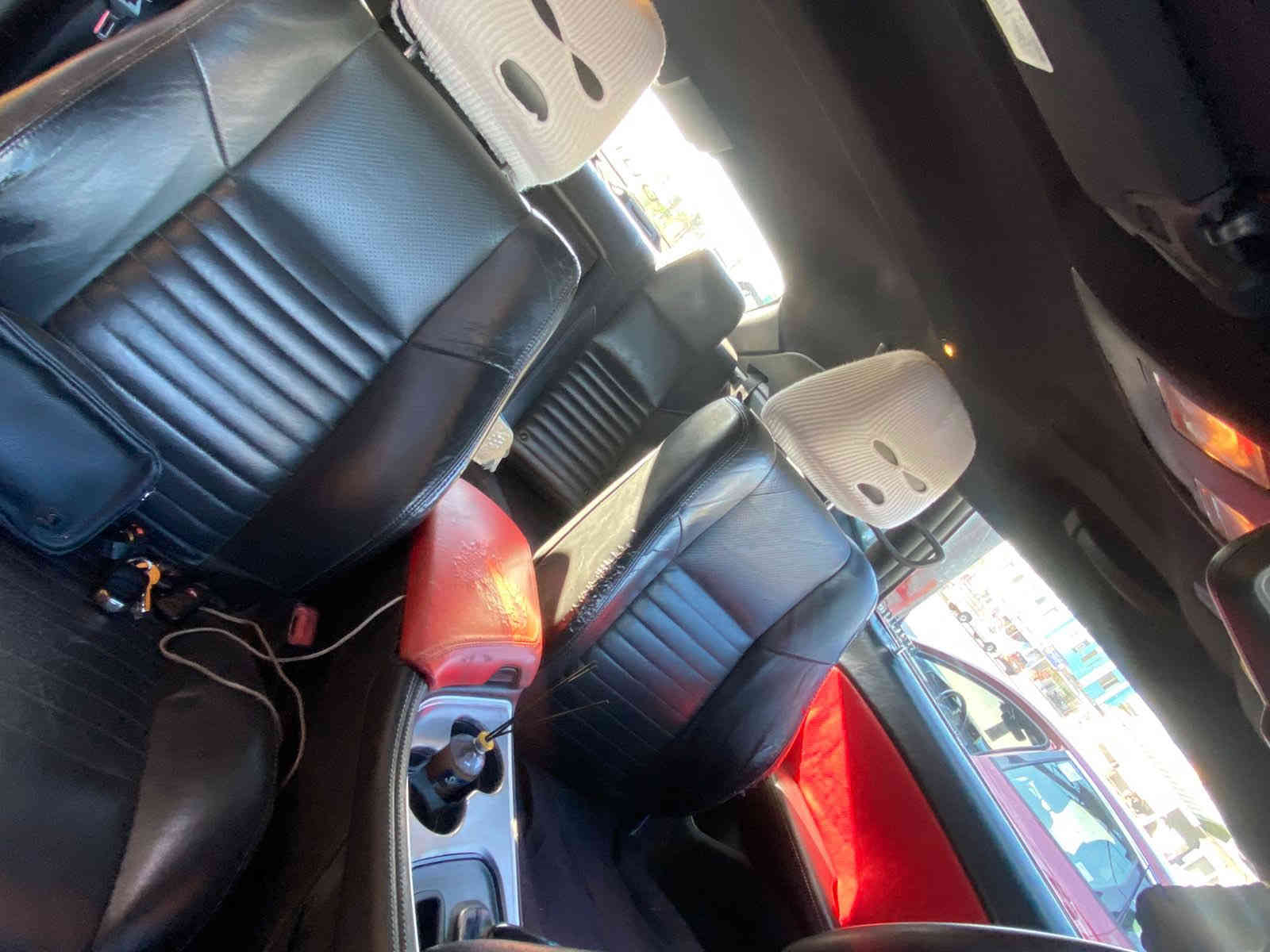 📍السلام عليكم 🫡 
📍 للبيع فقط📍

📍دوج جالنجر لون احمر 
📍امريكي 
📍موديل 2019
📍محرك. 6 سلندر  
📍رقم بغداد (تحويل)
📍. محرك وكير كفاله   
📍ماشيه (84) الف ميل      
📍سياره  حادثها جاملغ امامي جهت السايق وبيها قطع صبغ  ابيع حزام بدون لا قماره ولا تكم  (شاصي ولغد كفاله)
📍المواصفات :   
📍تحكمات ستيرن 
📍بصمه تشغيل 
📍بصمه ابواب  
📍شاشه كبيره 
📍شاشه اعطال 
📍كشن سايق كهرباء  
📍داخل لونين 
📍السعر :140 وبيها مجال 
 متواجد واتساب 
***********
