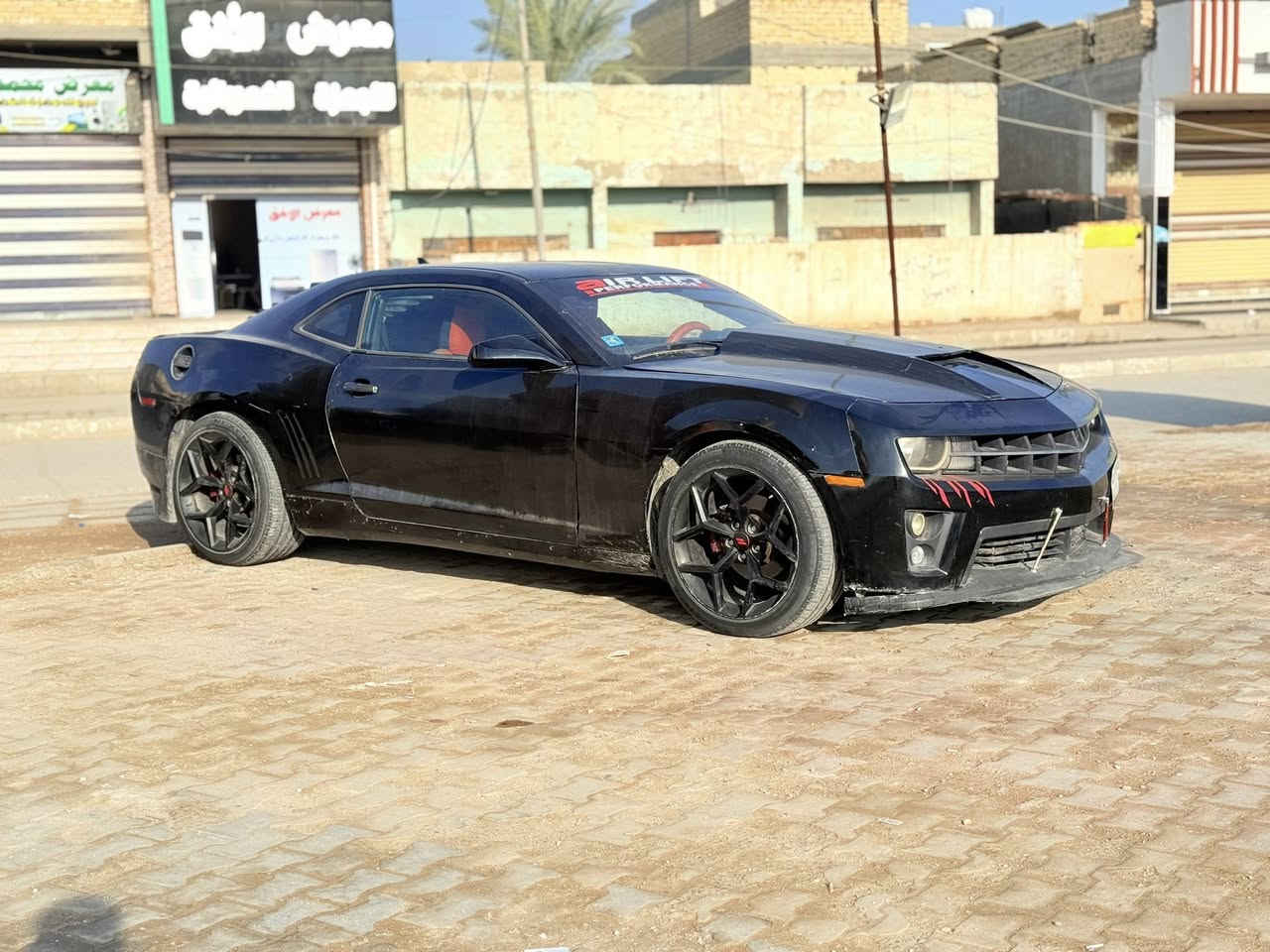 السلام عليكم سياره البيع كمارو 2009سياره جديده كير ومحرك وحداديه وتخم تاير كله جديد مكرك 6سندر رقم بغداد سيار جديد السعر 78وبيه مجال السفسار ***********مكان سماوه
