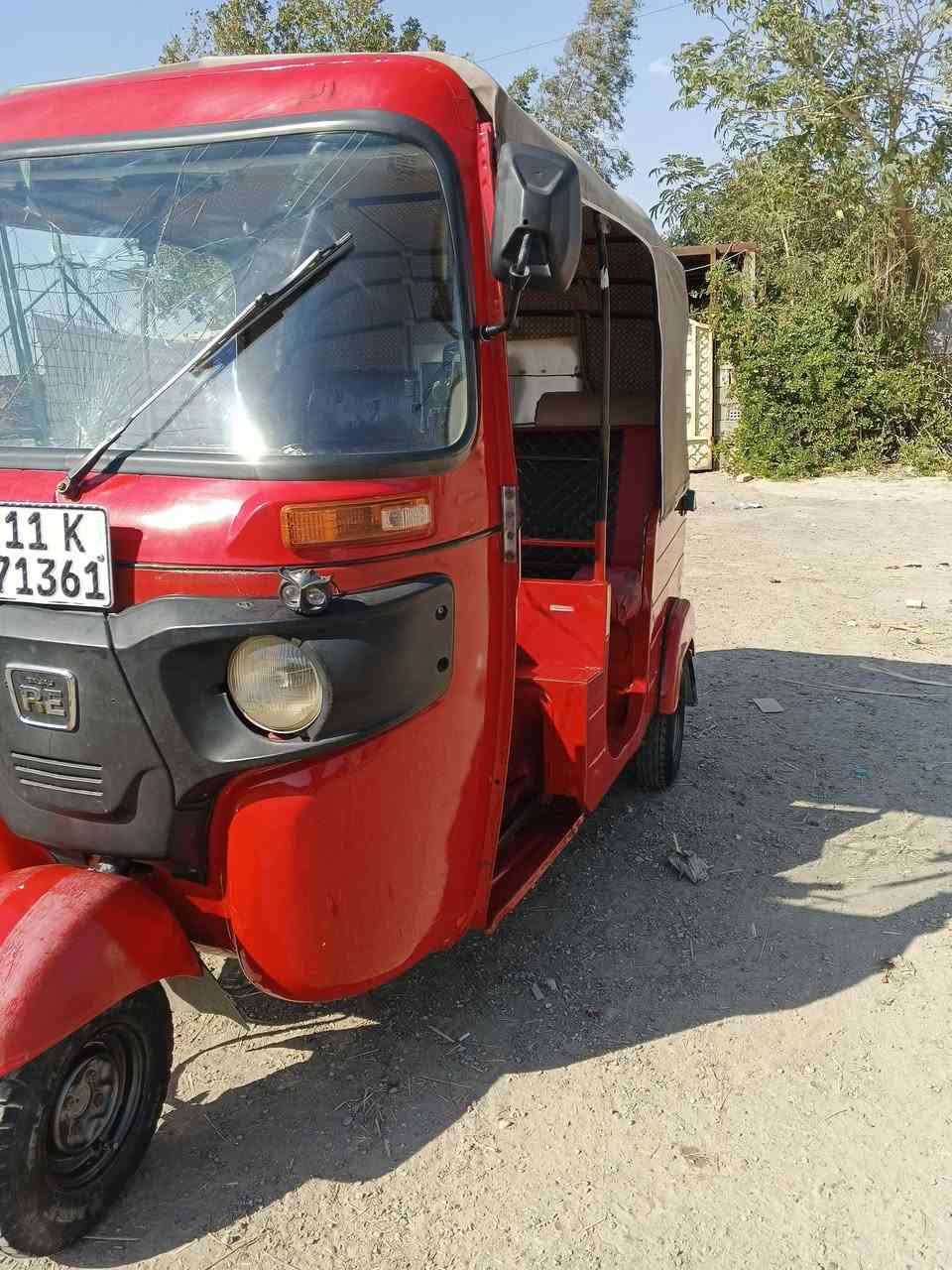 سلام عليكم تكتك 18 شهر 11 تكتك حلوه ونضيفه تعمير بس دوس رقم وسنويه مكينه حلوه  لاتنقيص ولا تبخي سعر 5600 مكاني بغداد بوبشام رقم ***********
