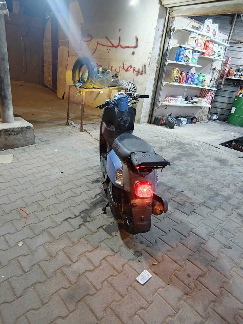 السلام عليكم دراجه بوليس نوزل علبلاد السعر  850 وبيه مجال العنوان البصرة ابو الخصيب الرقم ***********
