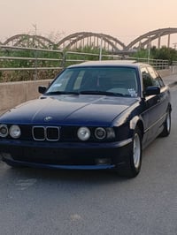 بي ام 525 • ١٩٩٥ • أوتوماتيك