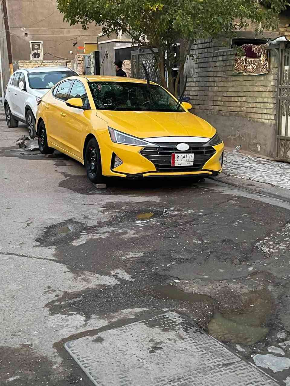 سلام عليكم
الانترا مديل 2020
حادث خلفي صندوك ربع راجع نفسه 
رادارات جانبيه 
تحكم ستيرن 
تحديد مسار 
مثبت سرعه 
رادار امامي 
شاشه كبيره 
مكينه 2000دوش 
كير محورATالمرغوب 
سياره بيها بغداد طخه جاملغ وباب جها سايق ومعمرات نفسهن 
سياره ليبل واحد 
حداديه نضيفه 
سياره جاهزه كبل لشارع خير من الله 
سياره لا لغد ولا شاصي كفاله
السعر 135وبيها مجال وخادمكم علاوي الشمري 
(المكان بغداد المشتل)
*********** على واتساب
