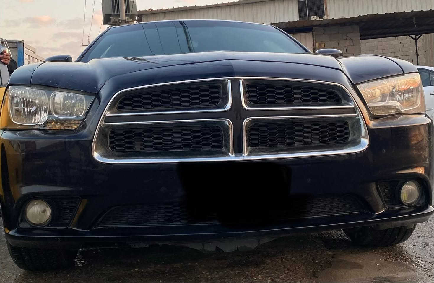 جارجر 2014 ادوات مكينه 3600 گير طياره كصة قماره  بيها ارقام طبق الاصل بدون سنويه السياره جديده
السعر 53 مجالها قليل
***********
