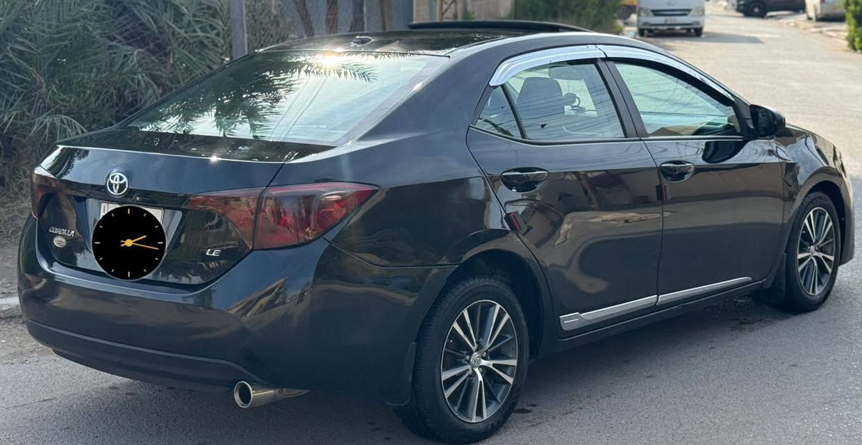 السلام عليكم
للبيع او مراوس بسياره احدث ونطي فرق

COROLLA  (LE)  PLUS 

كورلا LE بلاس موديل 2018 محرك 1800 VVT
ماشيه ٧٩ الف مايل
رقم شمالي الجديد تحويل فقط 
نظيفه جدا تخم تاير ياباني اصلي صدر جديد تبريد.تدفئة  كلها شغاله 
بيها جاملغ خلفي صبغ فقط بدون ايرباك وضربه بسيطه جدا بدون اي دواخل صور الحادث والسونار ورقم الشاصي كلها مرفقه بالصور 

فتحة سقف تحكمات ستيرن كاميرا خلفيه تبريد بيانو  تحديد مسار رادار امامي ارضيه مغلفه جلد  والخ..

 سعر ١٣٩ ورقه بيها مجال

عنوان (بغداد الكرخ العامريه)
للاستفسار اتصل او واتس اب
***********
