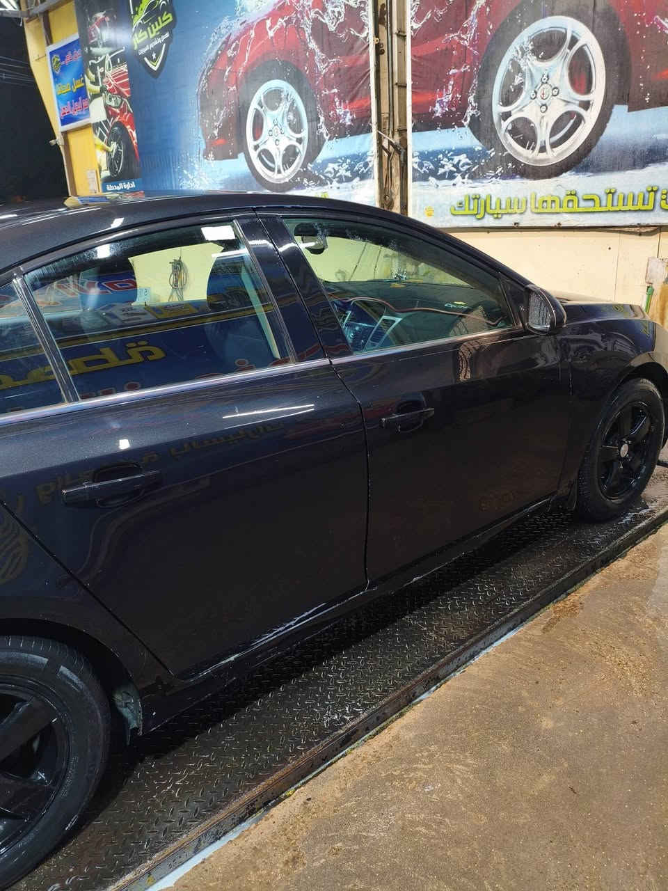 شوفر ليت كروز موديل 2016 امريكي LTمحرك 1400 تيربو 
سياره بسمي تحويل موجود هزه سنويه رقم كله جديد 
حادثها صفحه عكس سائق 
سعر 75وبيها مجال ***********
مكان بغداد شارع المطار عباس ابن فرناس 
حي الفرات
