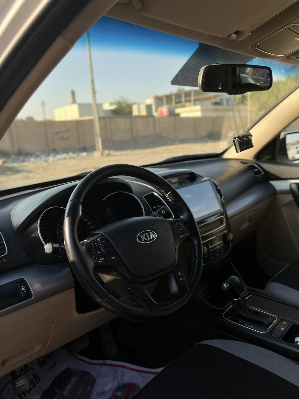 سورنتو 2015 ابيض
بيع أو مراوس حسب القناعه فقط عالي
وارد خليجي
محرك 6 سلندر 
نظام الإيكو
حساسات امامي وخلفي
كشنات جلد تدفئه وتبريد 
كرسي السائق كهرباء فقط
داخل عسلي 
مراي شفط
ساند بريك
اشاير بل مري
سبعة راكب
ثلاث قطع تبريد تدفئه تبريد
تحكم ستيرن
بصمه مو سويج
السيارة باسمي
السيارة نظيفة وحلوه ونشطه 
ماشيه 200الف رقم بغدا بسمي
تحويل نفس اليوم أو ثاني يوم تدلل
السياره احلى من الصور وتجي تاخد سورنار مااكلك شبيه مابيه تجي تقتنع بيه بل عافيه ❤️
حداديه جديده
مكاني الديوانيه
***********
