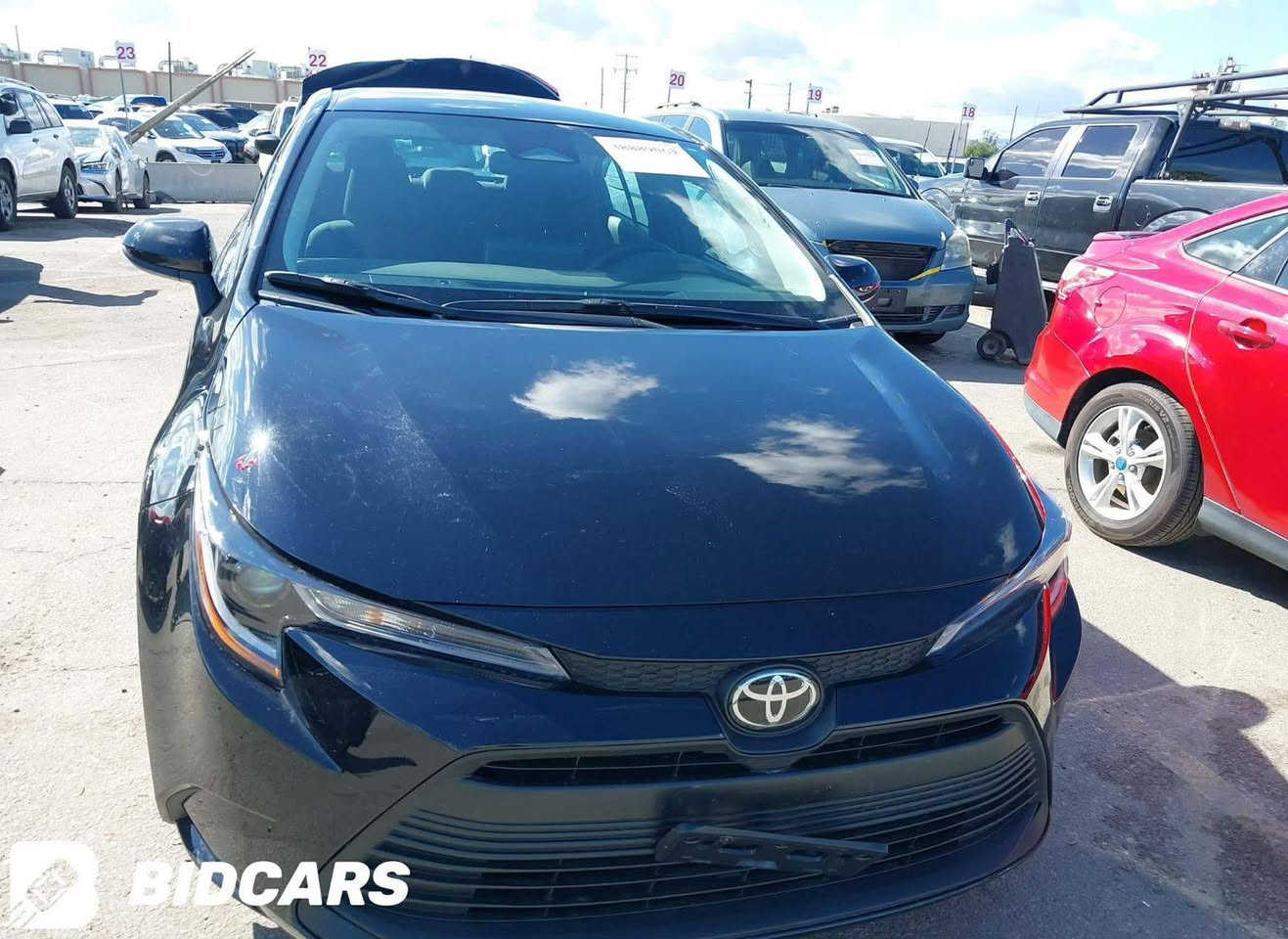 السلام عليكم كورلاه لييع 23 وارد امريكي موصفات LE ضرر موضحه بل صورا سعر 145 شرط تحويل ***********
