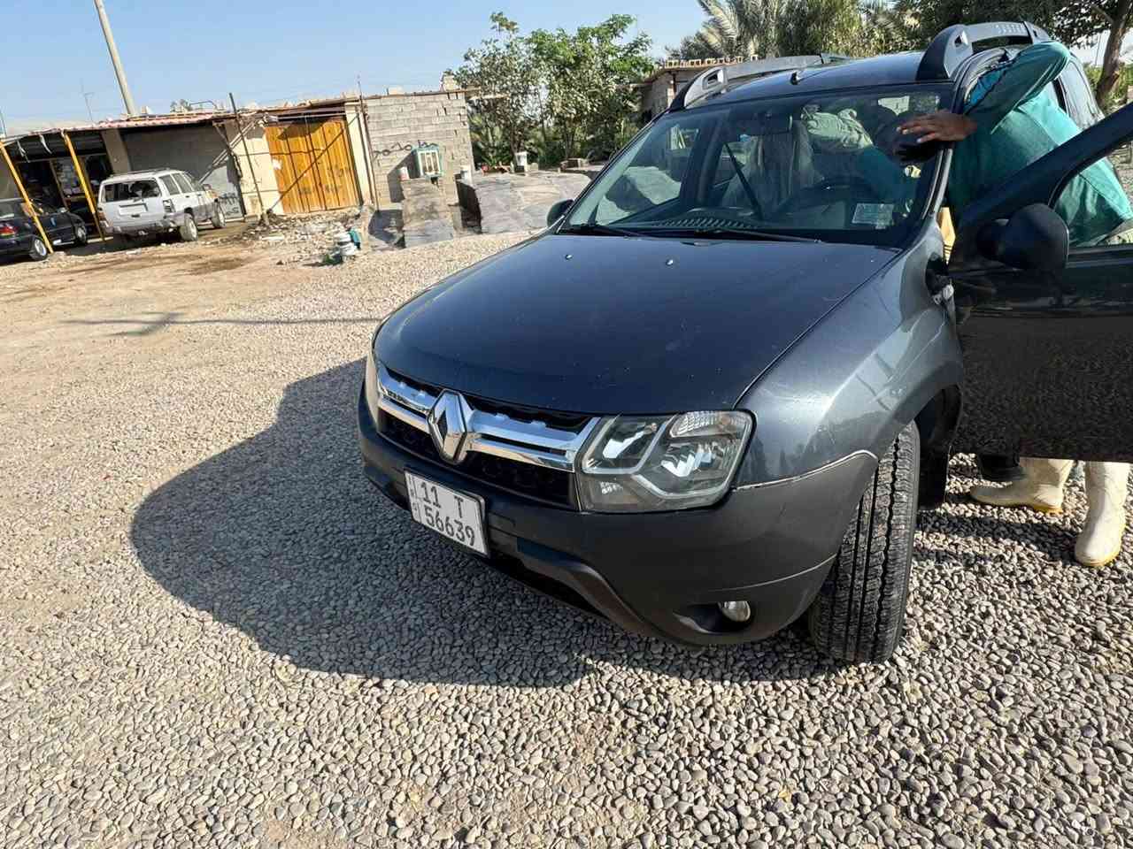 رينو داستر 2017محرك 2000 مكفول كير مكفول تايرات جدد تبريد ثلج صدر جديد مابيه كل نقص جديدة معنة الكلمة بيه رش بسيط اثر شخط بجهة السكن الباقي مكفول من الضربة والتبديل والصبغ رقم بغداد الجديد سنوية تسقط ب29 سعره 70 مكلف بلنشر رقم صاحبه ***********
