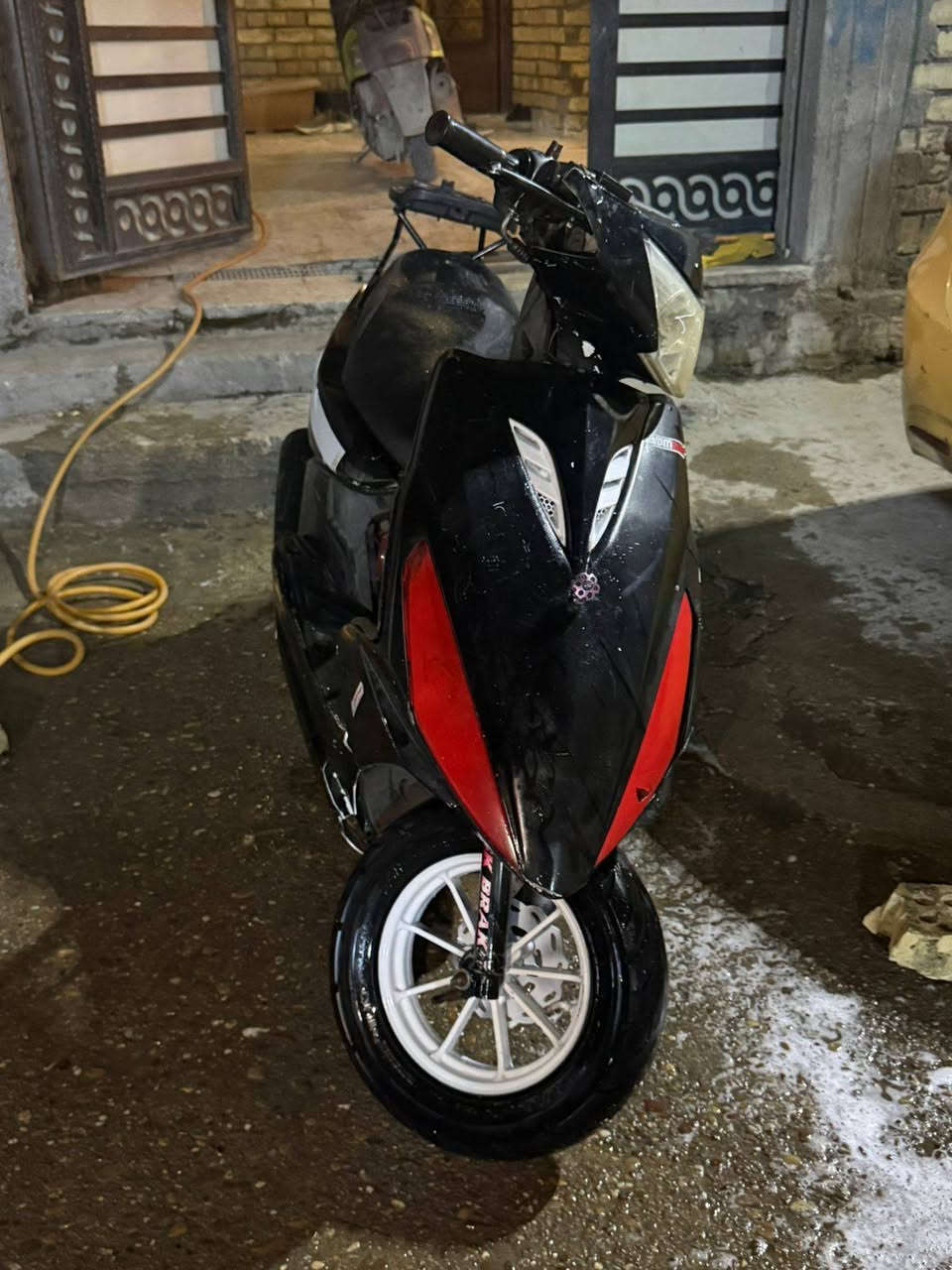 سلام عليكم دراجه ماكس مضلع للبيع  الدراجه بيه نقوصات بسيطه الكفرات مصبوغه كلج امامي رياضي دراجه شلعه ومعدل نار   صالنصه صجميه اصلي   ويل امامي تك رياضي واحد عندي ويل امامي بلادي اصلي ويه الدراجه السعر 350وبيه مجال ماسنجر متواجد ***********
