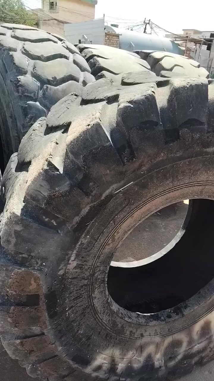 السلام عليكم اغاتي وصل اليوم تائرات مالت الامارات ***********
