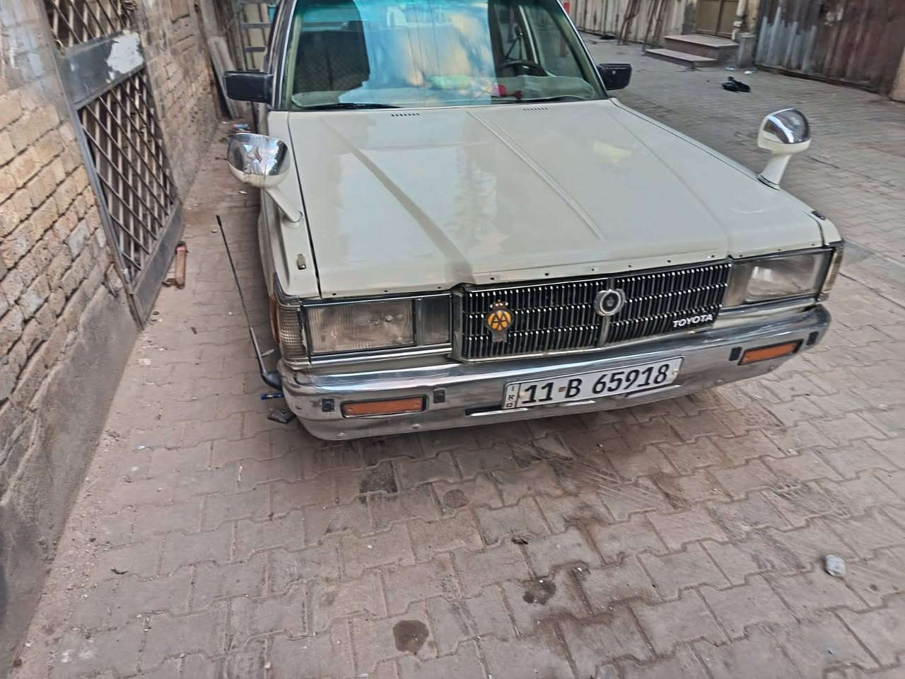 السلام عليكم سياره للبيع سوبر٨٢ معمره على اخر حبايه مكينه بطه رقم بغداد جديد شرط التحويل العنوان بغداد النهضه السعر ٤٥ اوبيهه مجال ***********
