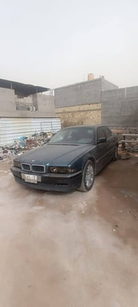 بي ام ٧٤٠ • كهربائيات • ابو الخصيب