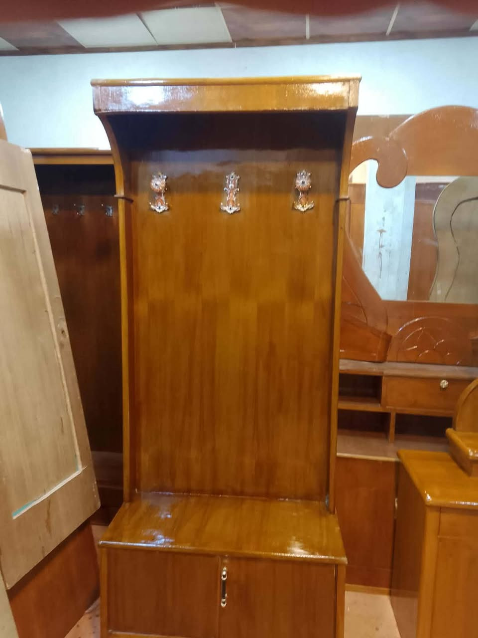 غرفة كاملة نجارة ب٤٥٠بيهامجال للشراي


**إذا كنت صاحب هذا الإعلان وتريد حذفه لأي سبب، رجاءا أرسل رسالة إلى الدعم الفني**