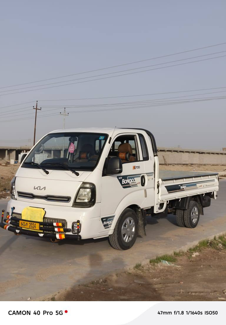 كيه بنكو 2023 رقم قادسيه
ماشيه 30 الف مكان السياره  الناصريه الغراف 
***********
